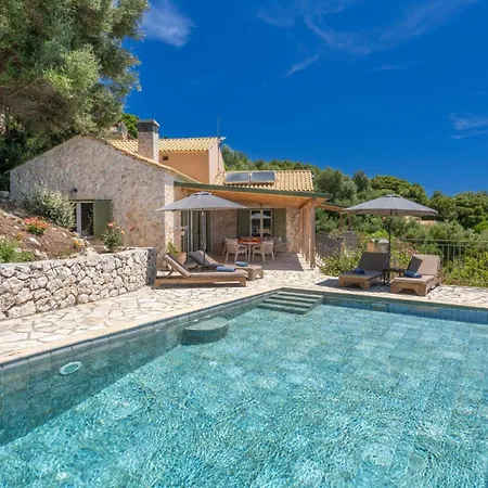 Villa Ifandis By *